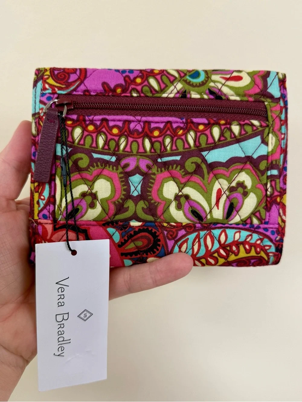 Vera Bradley NWT $38 Euro Wallet Resort Medallion Paisley Quilted Card Holder